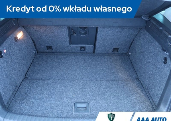Volkswagen Tiguan cena 41500 przebieg: 192709, rok produkcji 2010 z Maków Mazowiecki małe 92
